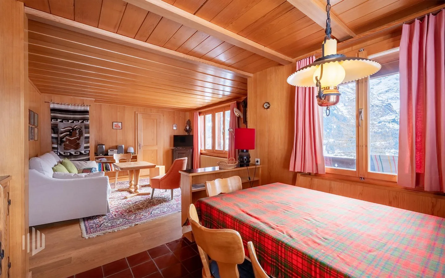 ImmoWyss - Two-family chalet with Eiger view on the sunny side - Photo 4 of 9