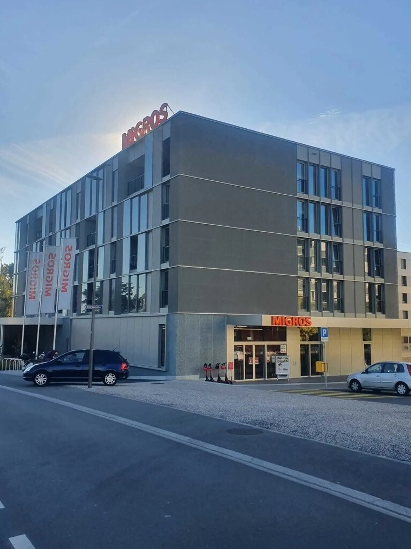 posto auto nel quartiere dei Cedri - Foto 1 di 1