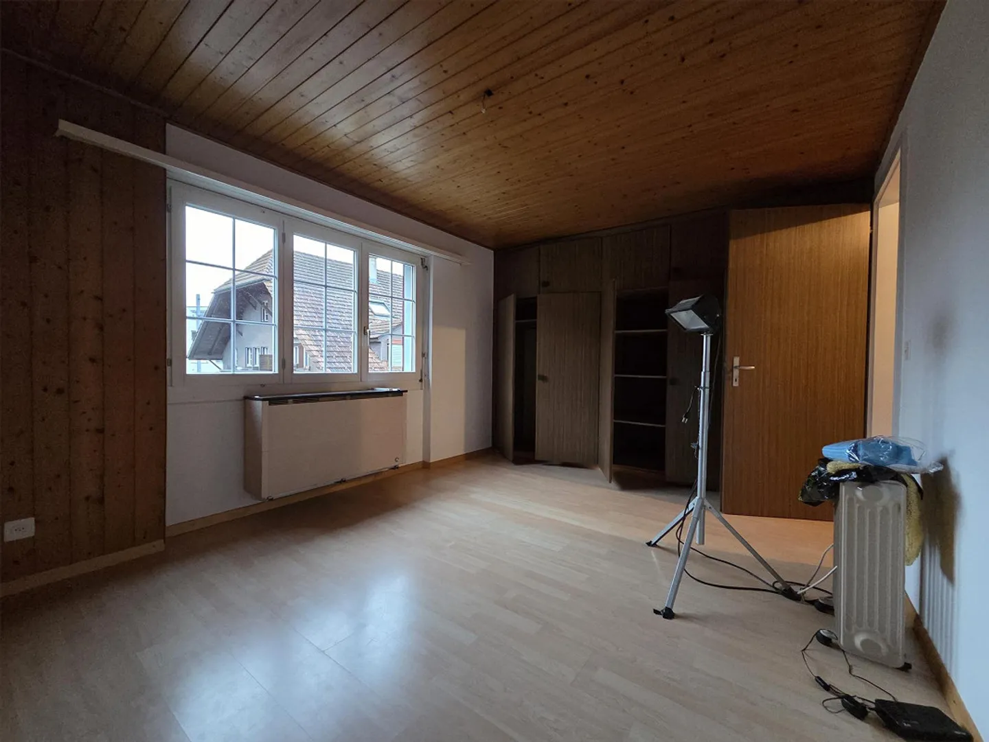 Hausteil (4.5 Zi 103m²+Estrich+Sitzplatz+Rasenplatz+Doppelgarage+PP) - Foto 5 von 8
