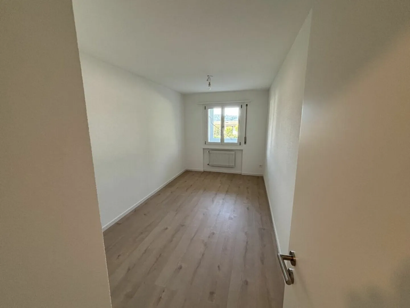 Appartamento ristrutturato di 3 stanze con balcone! - Foto 4 di 9