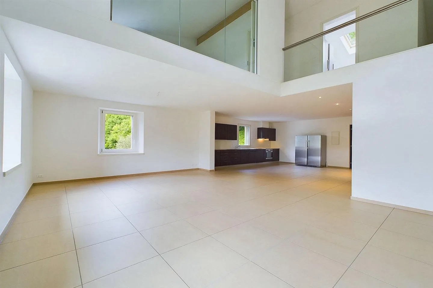 Comfort e modernità: spazioso appartamento duplex di 3 locali in affitto a Montagnola - Foto 1 di 13