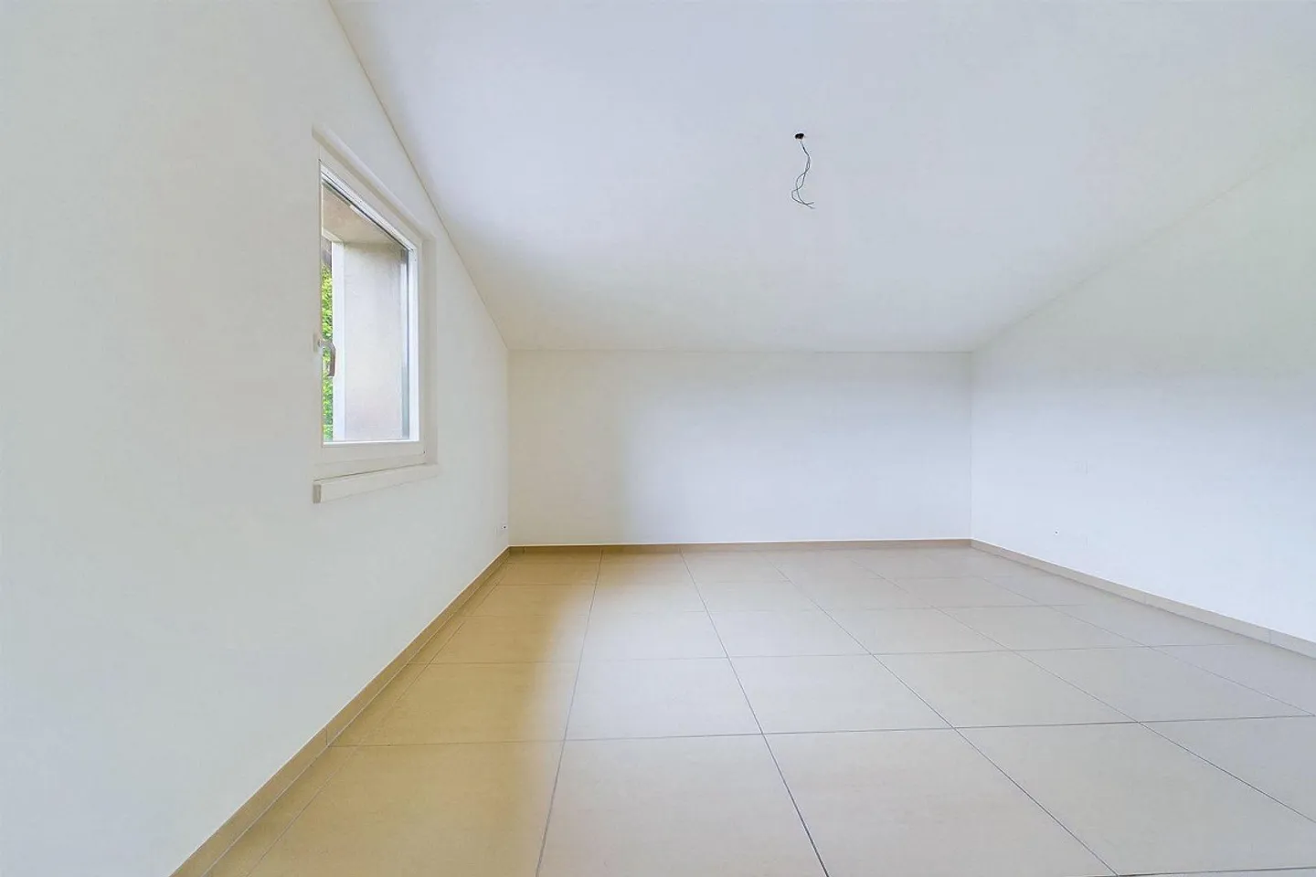 Comfort e modernità: spazioso appartamento duplex di 3 locali in affitto a Montagnola - Foto 13 di 13