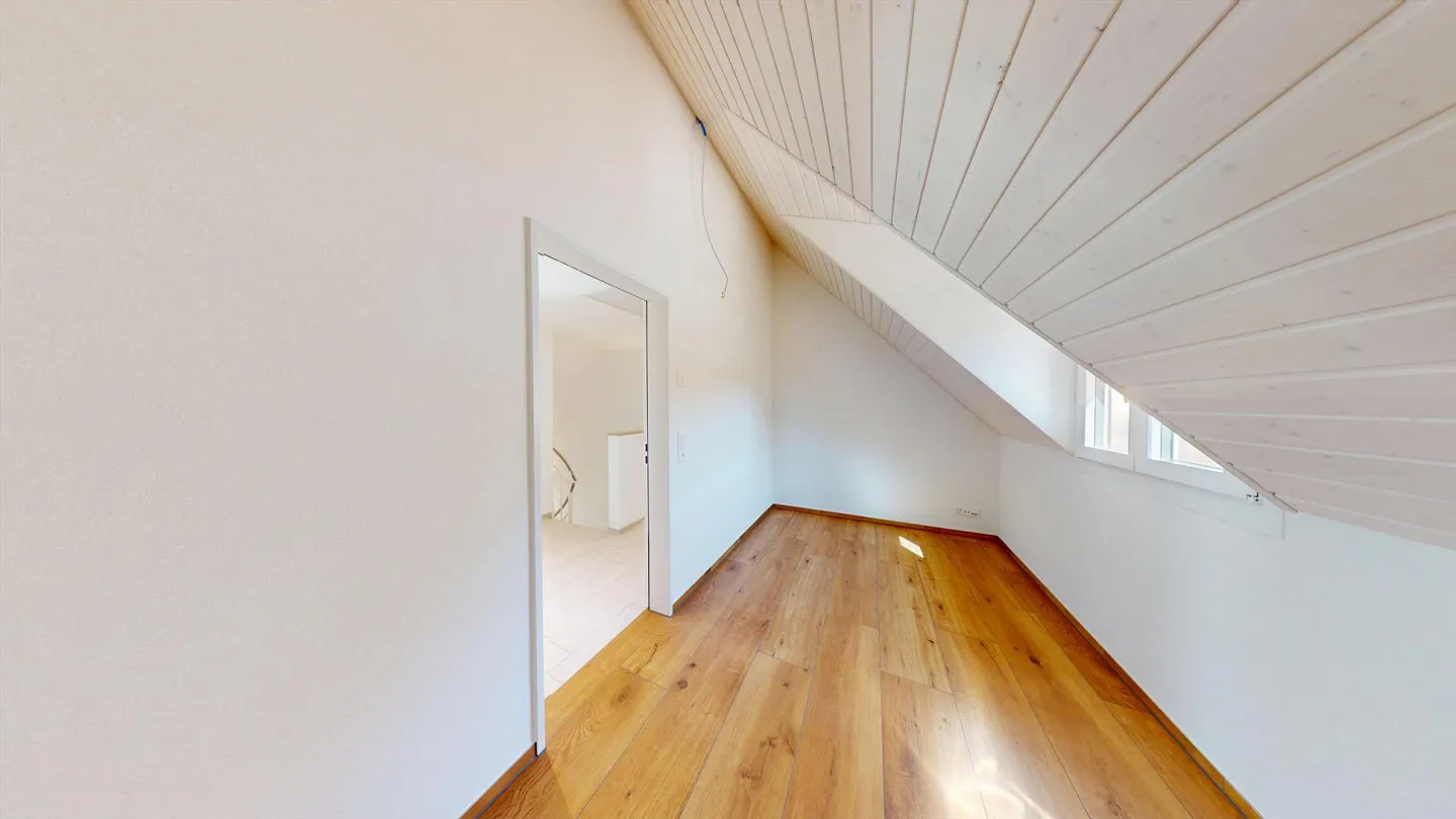 dopo ristrutturazione totale - accogliente appartamento duplex nella zona centrale - Foto 12 di 23