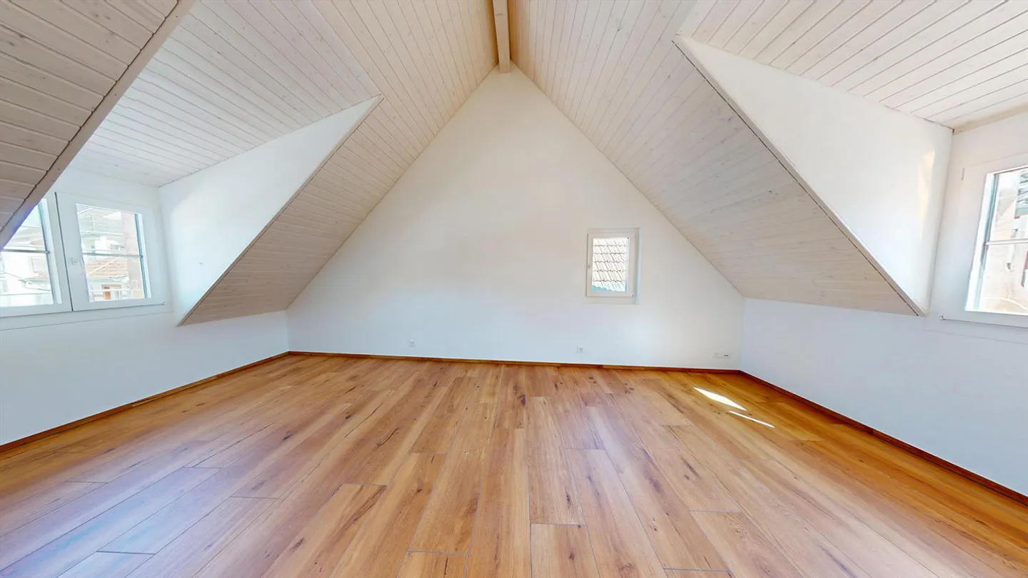 dopo ristrutturazione totale - accogliente appartamento duplex nella zona centrale - Foto 13 di 23