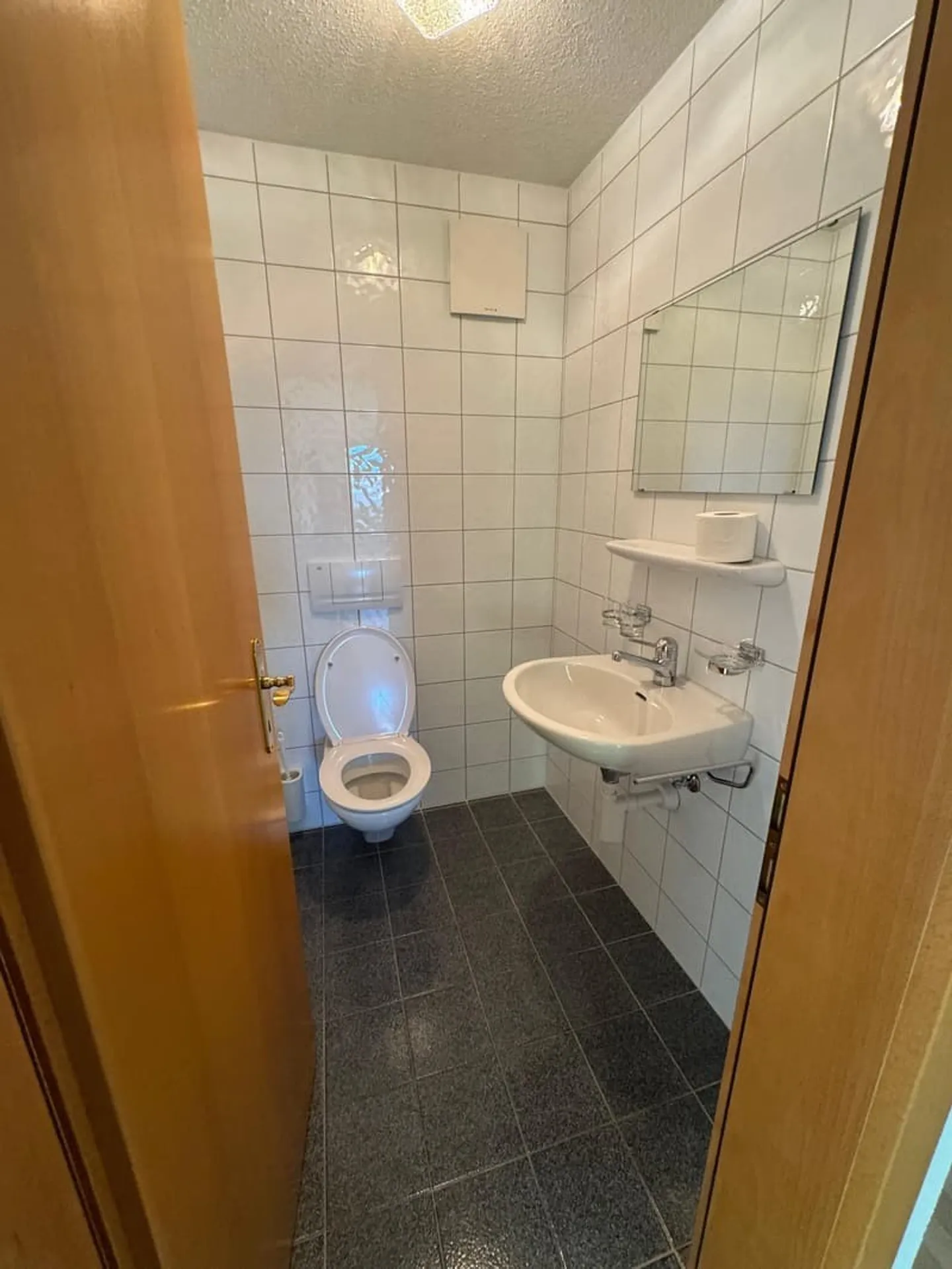 Charmante appartement de jardin 3,5 pièces avec grand patio - Photo 9 sur 11