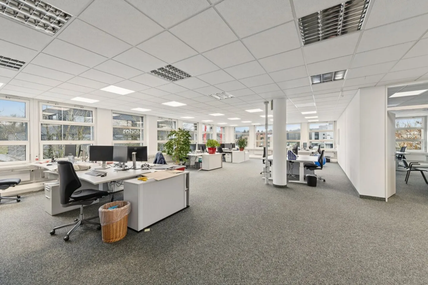 Vielseitige Gewerbeliegenschaft - Foto 11 von 14