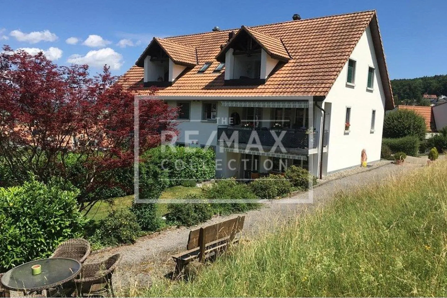 Sunny Attic Apartment in Bonstetten with Dream View, near Zurich - Photo 3 of 5