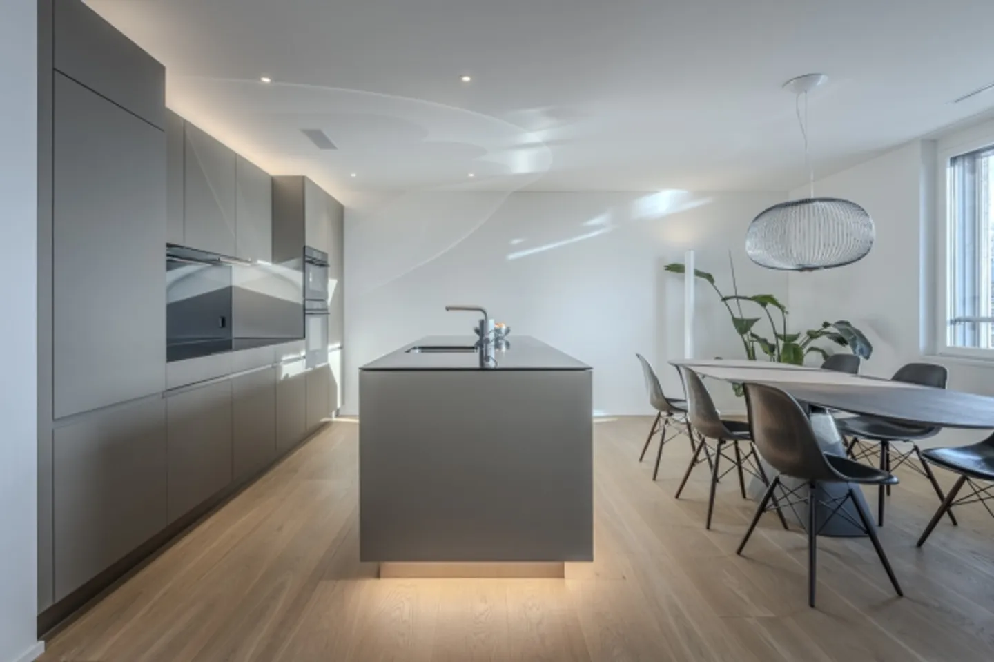 Modernes Apartment mit sonnigem Balkon - Foto 3 von 6