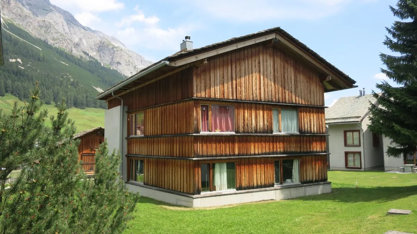 Sport and Relax in Splügen - The Holiday Jewel - Photo 1 of 5