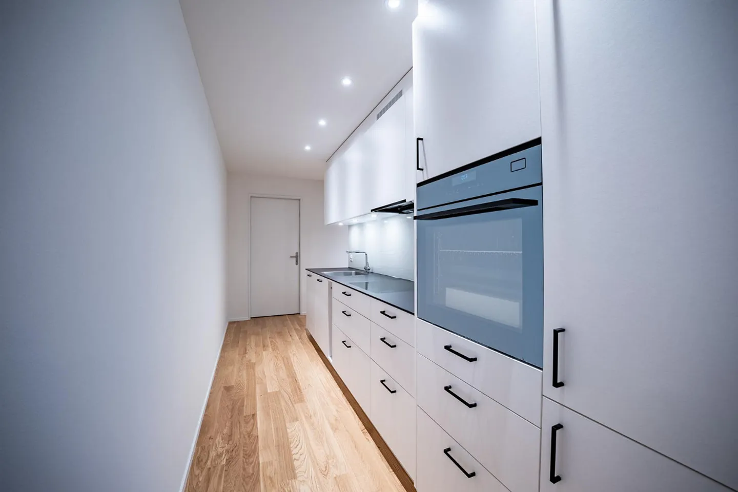 Attractive 3 1/2-room maisonette apartment - Photo 3 of 14