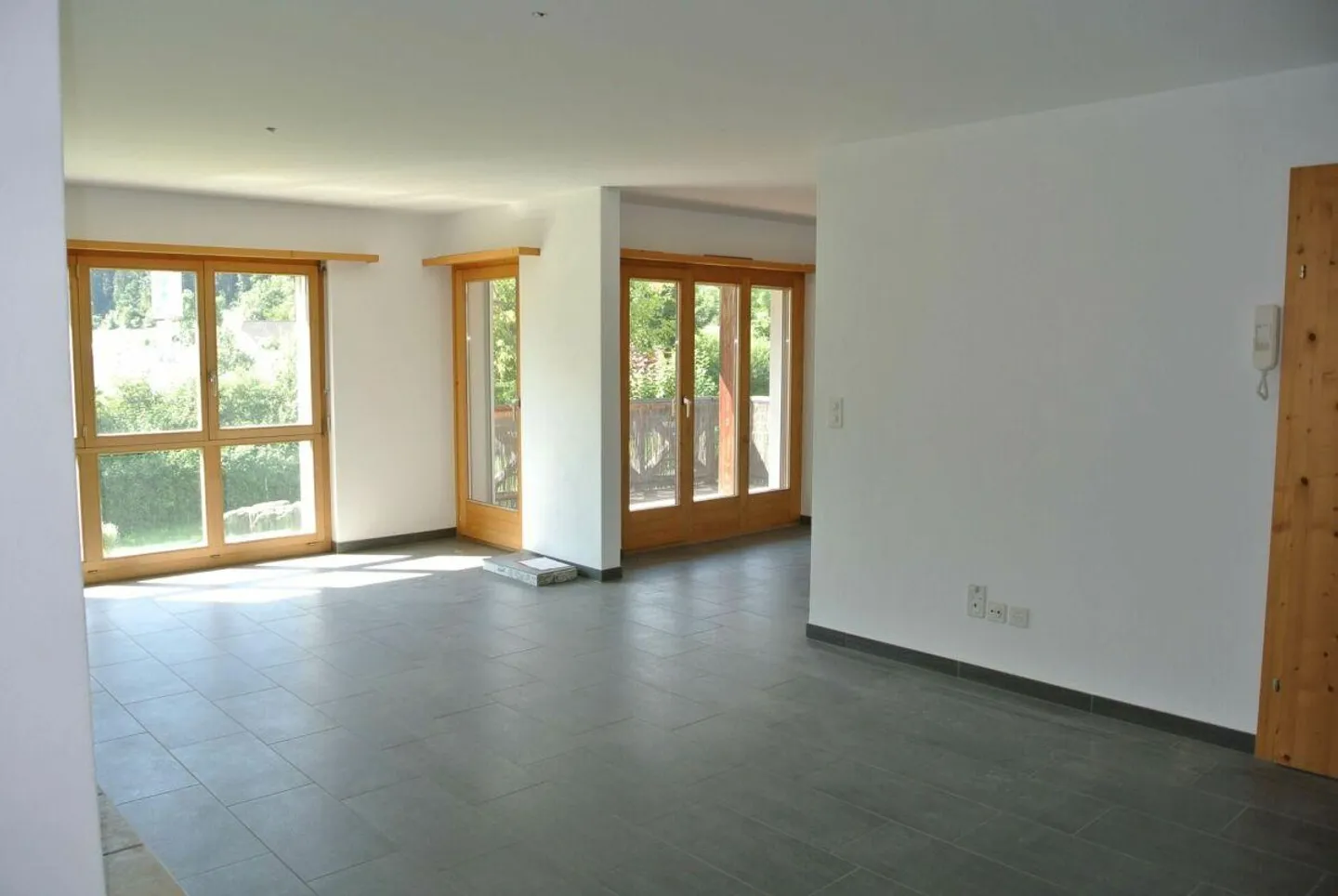 Renovated 4.5-room apartment in Thusis - Photo 3 of 6