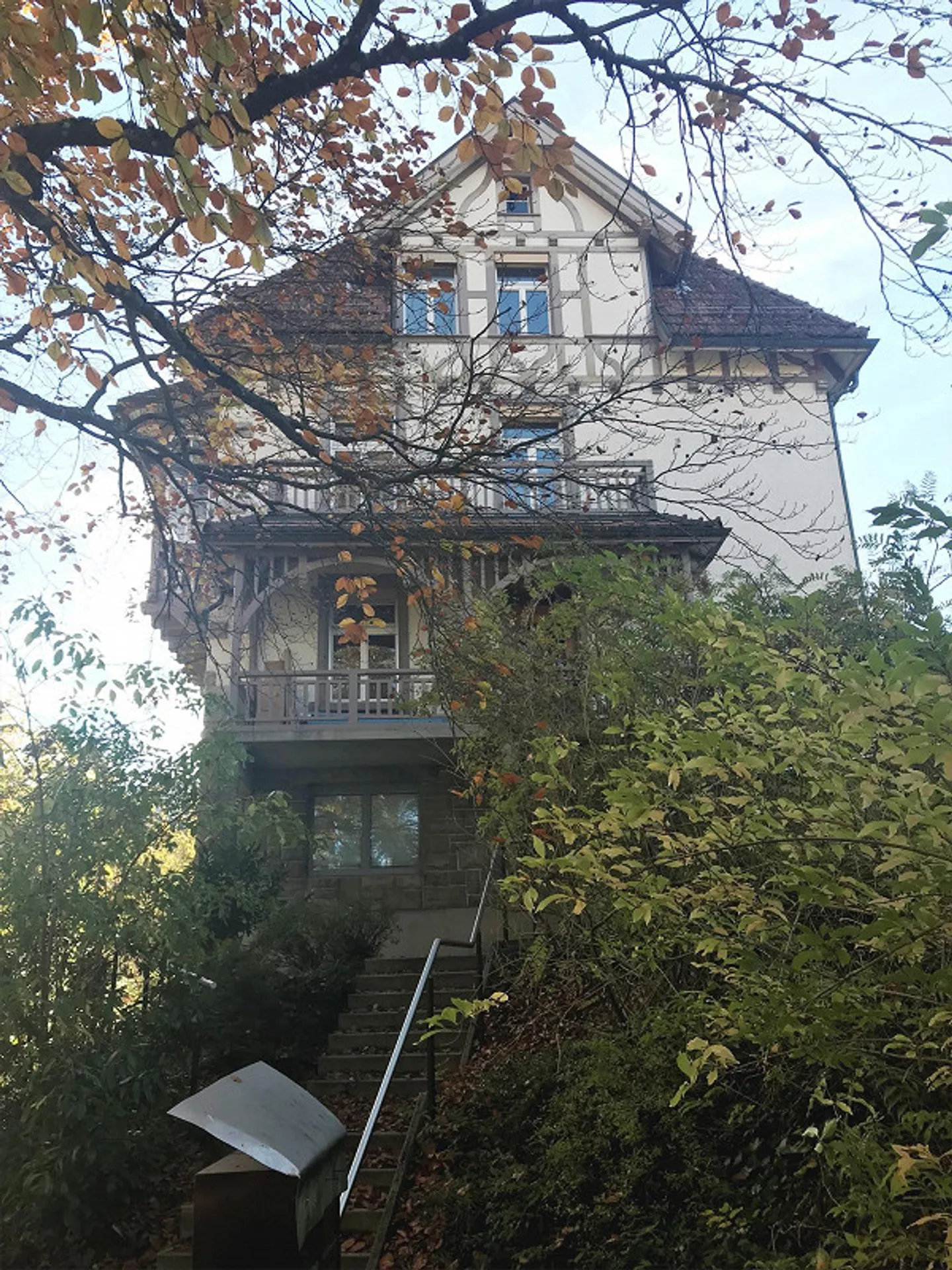 Villa Solitude 2-Room Garden Apartment - Photo 4 of 12