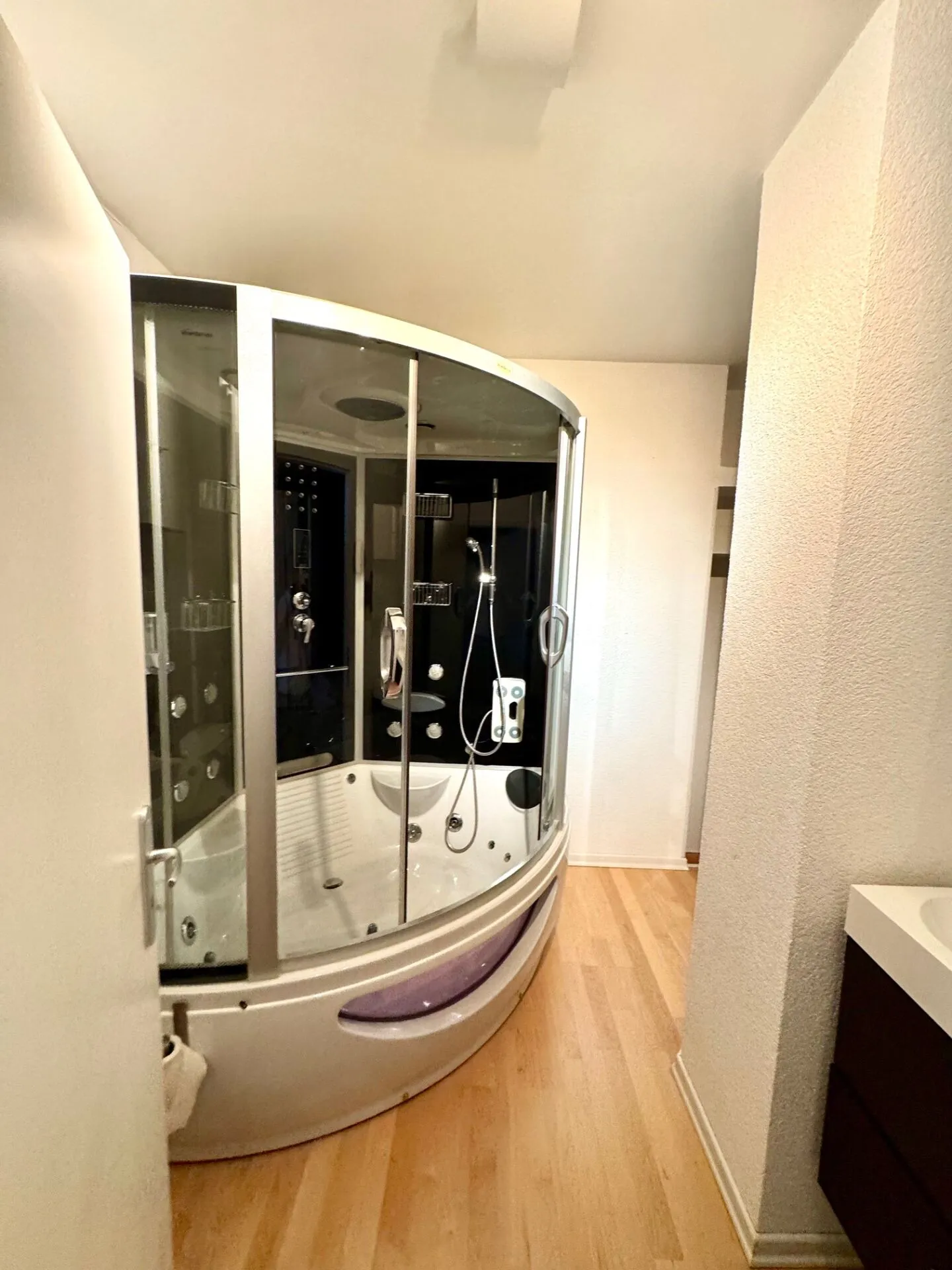 Hôtel et dépendances à vendre - Photo 9 sur 33