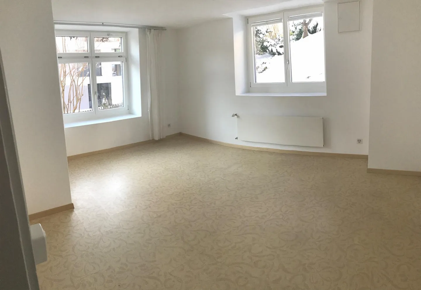 Villa Solitude 2-Room Garden Apartment - Photo 10 of 12