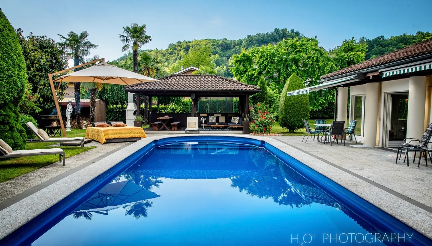 Elegante Villa mit Privatpool - Foto 2 von 35