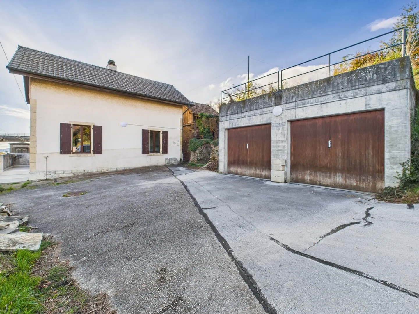 Exklusives Einfamilienhaus mit Seeblick in Chez-le-Bart, Kanton NE - Foto 10 von 12