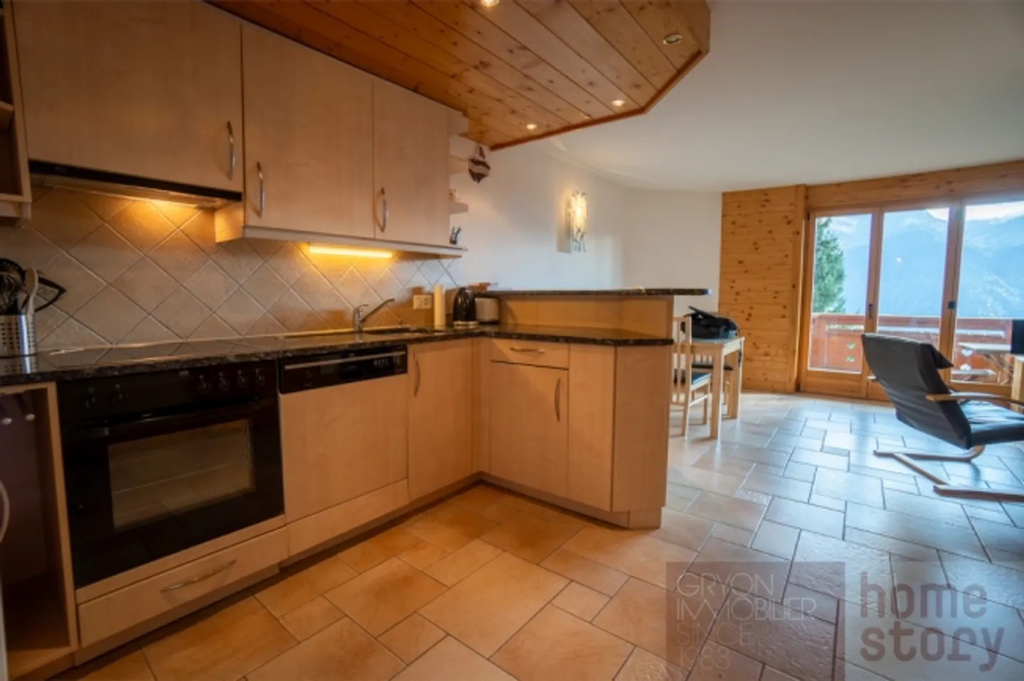 Panoramic view and modern comfort in Barboleuse - Photo 3 of 19