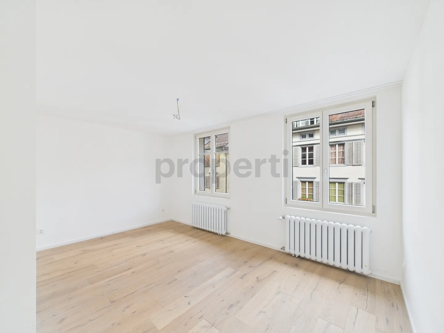 Modern 3.5-room apartment with a panoramic view in the heart of Lichtensteig - Photo 6 of 8