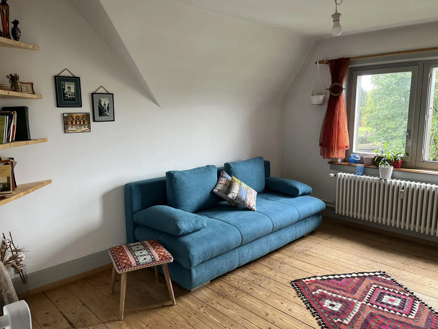 Gemütliche 2-Zimmer Dachwohnung in Schaffhausen - Photo 2 of 7