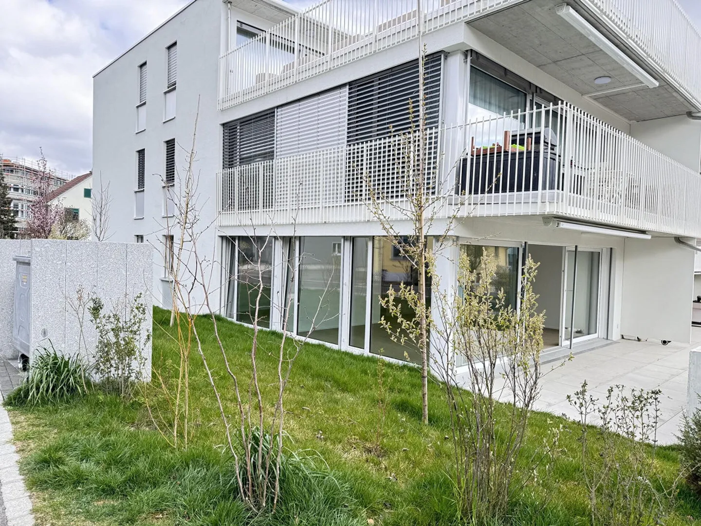 Appartamento nuovo di 4,5 stanze al piano terra - Foto 1 di 11