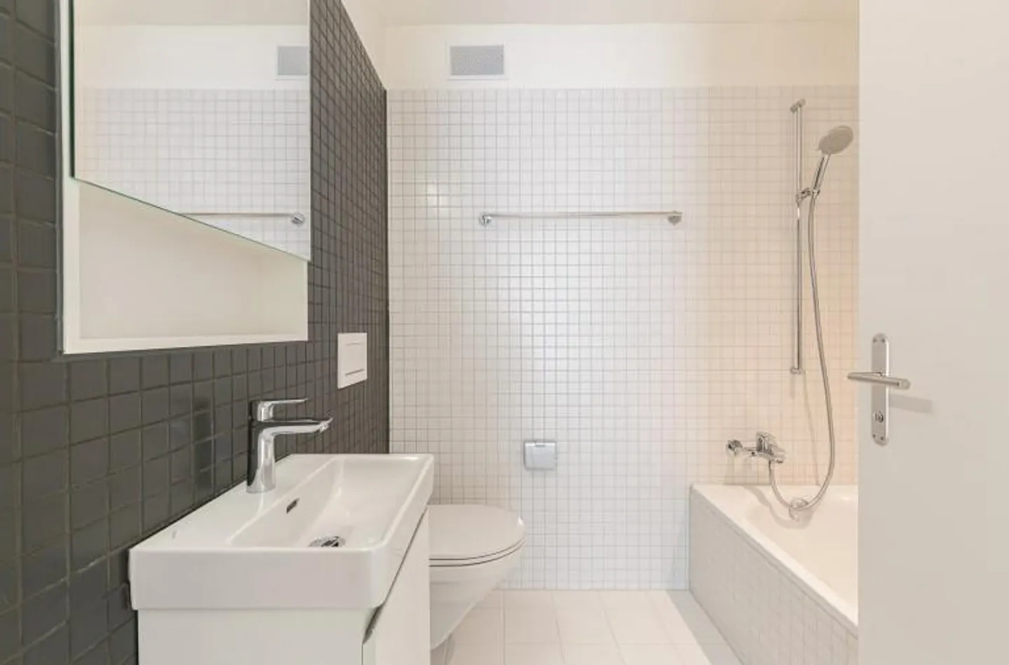 Wohnen im MATTEO -  Tolle 3.5 Zimmer-Wohnung - Photo 3 sur 7