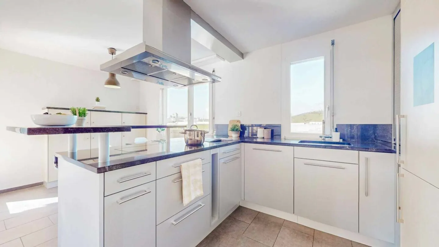 Apartment for sale - Photo 2 of 8