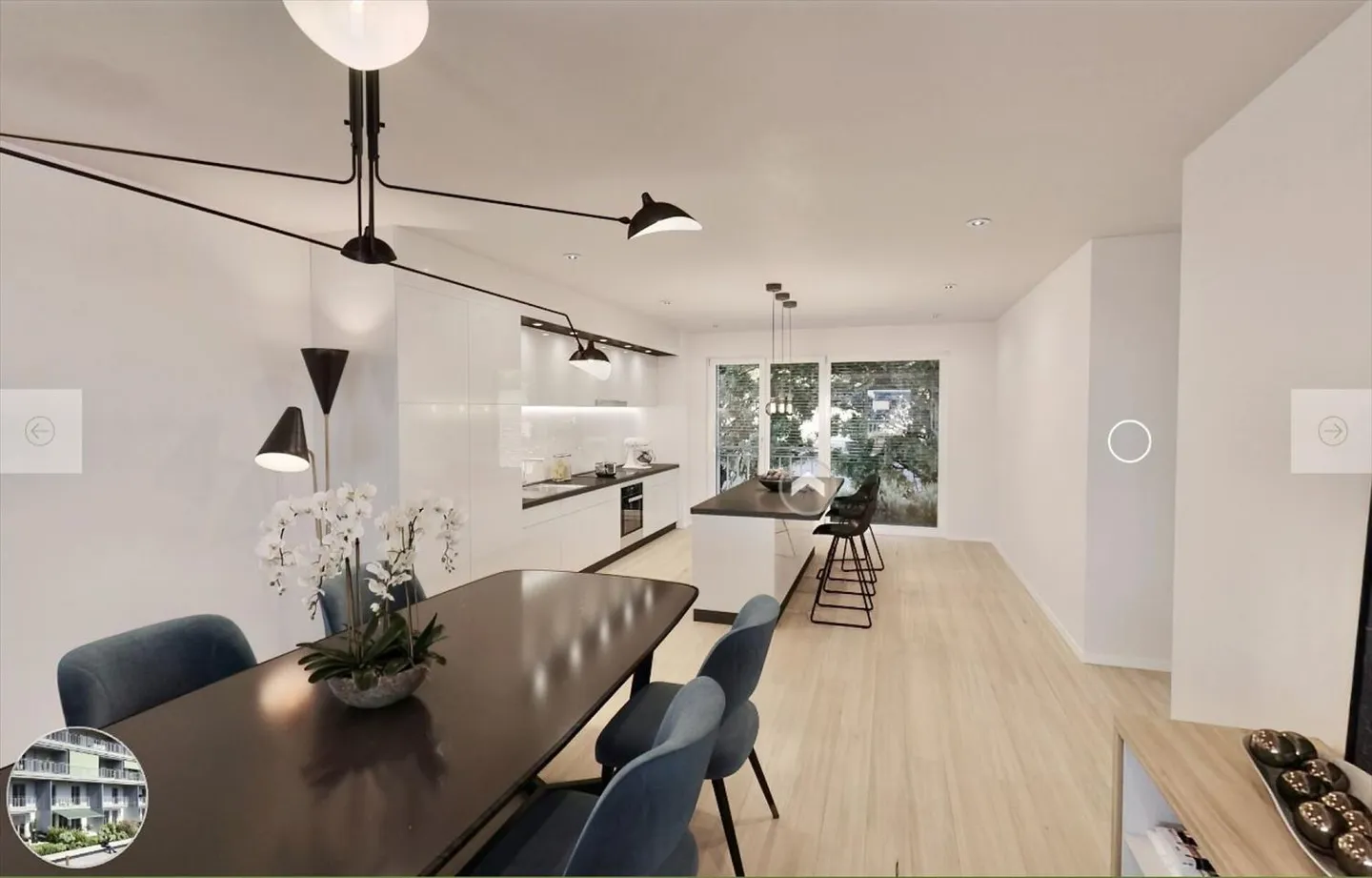 Appartement spacieux avec 4,5 pièces et 52 m² d'espace de vie plus terrasse - Photo 1 sur 3