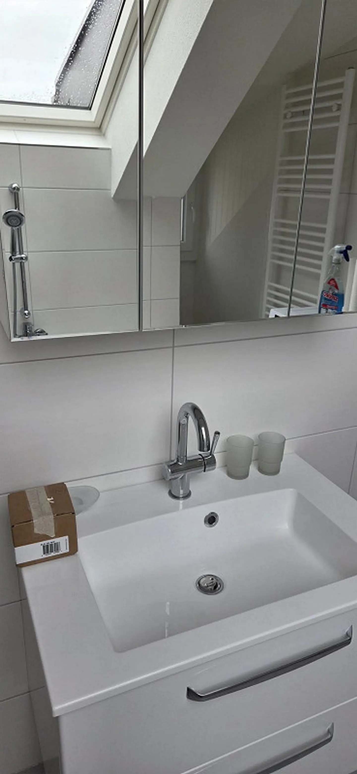 Completely renovated 3-room apartment with large balcony - Photo 6 of 13