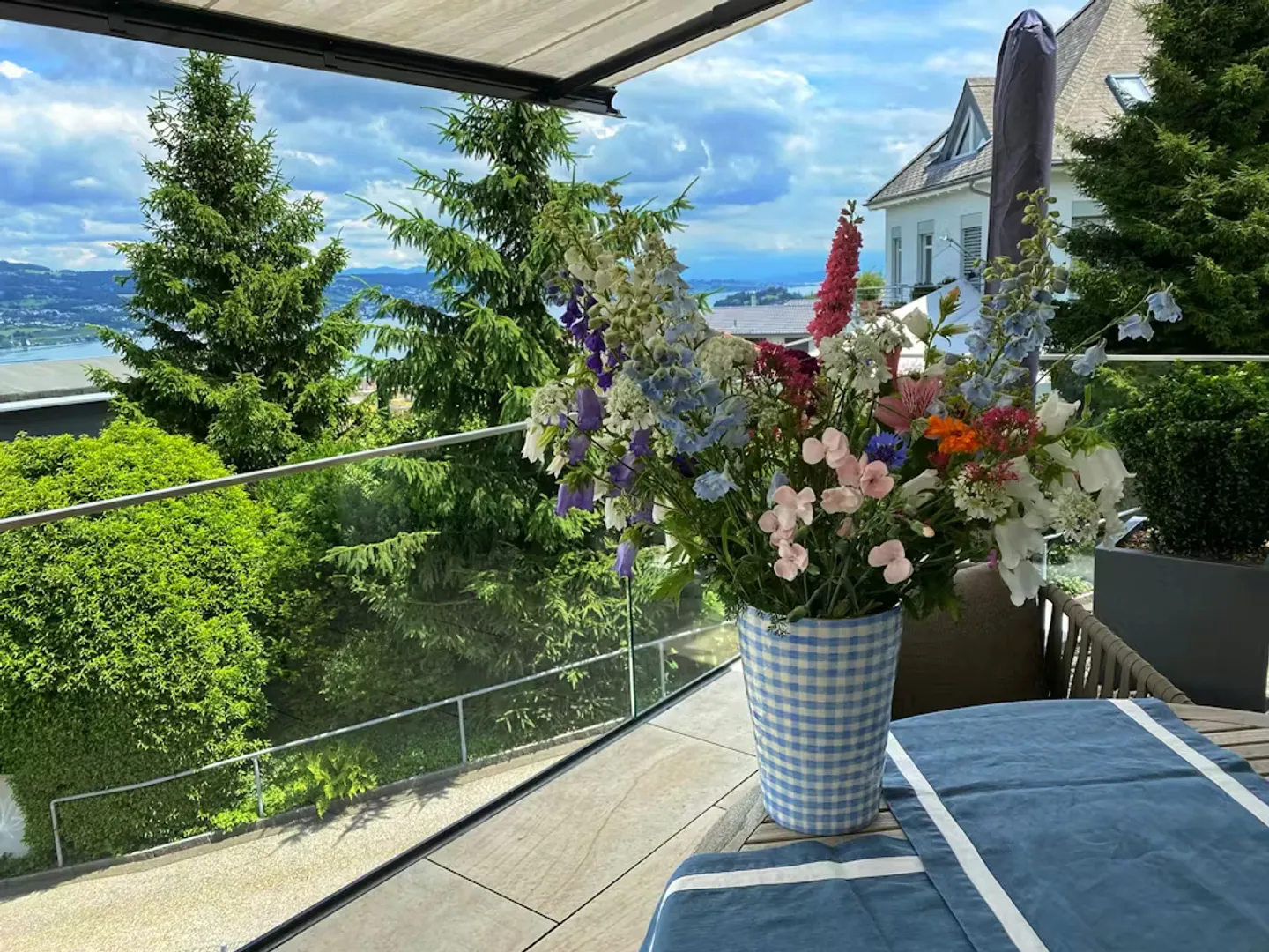 Charming Apartment in Horgen - Photo 5 of 10