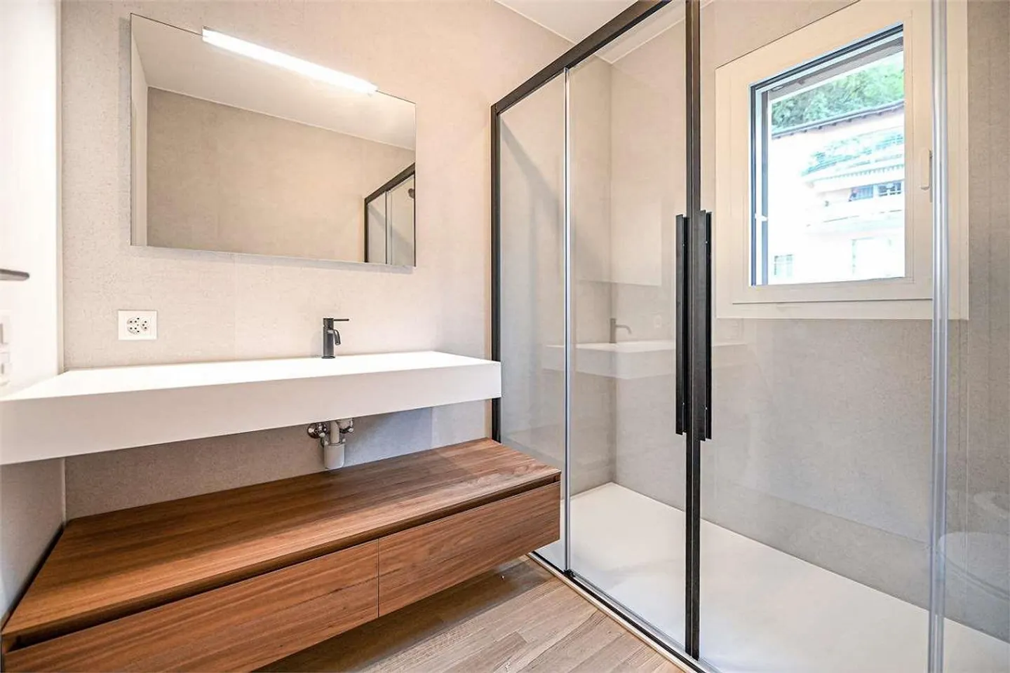 BARBENGO - Exklusives Dachgeschoß in eleganter Residenz - Foto 8 von 10