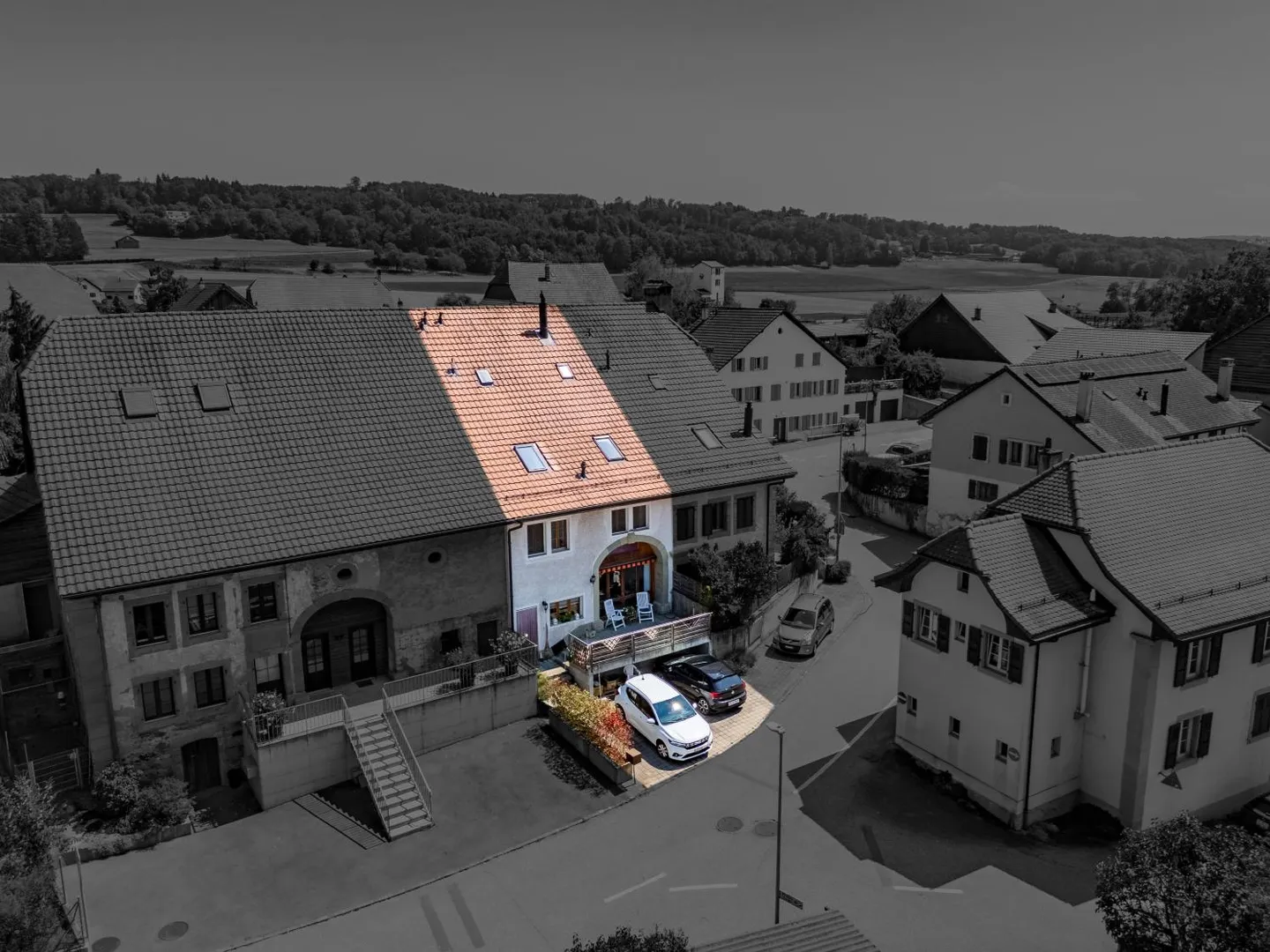 Affascinante casa di villaggio a 1045 Ogens - Foto 1 di 9