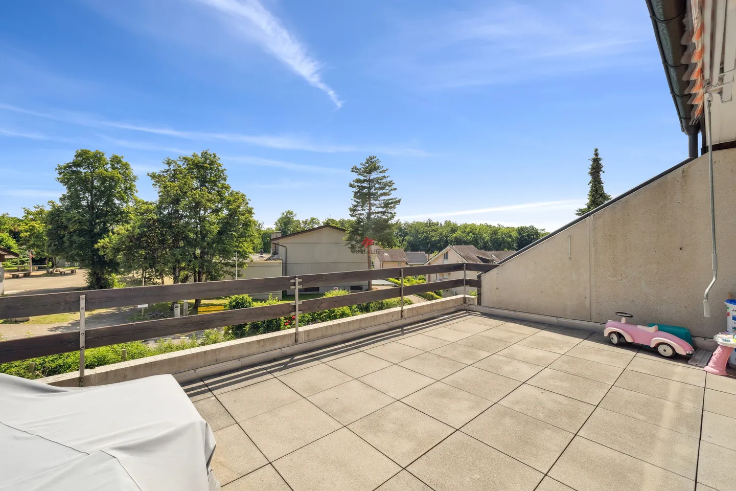 Viel Platz, moderne Ausstattung und mit Gartenparadies - Foto 9 von 13