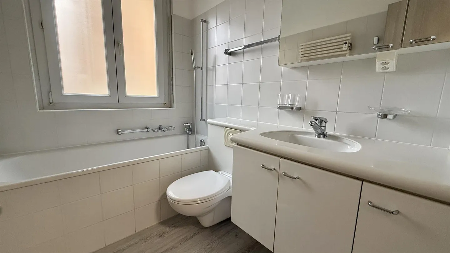 Modernes 3.5-Zimmer-Apartment zur Miete in Mendrisio - Foto 6 von 8