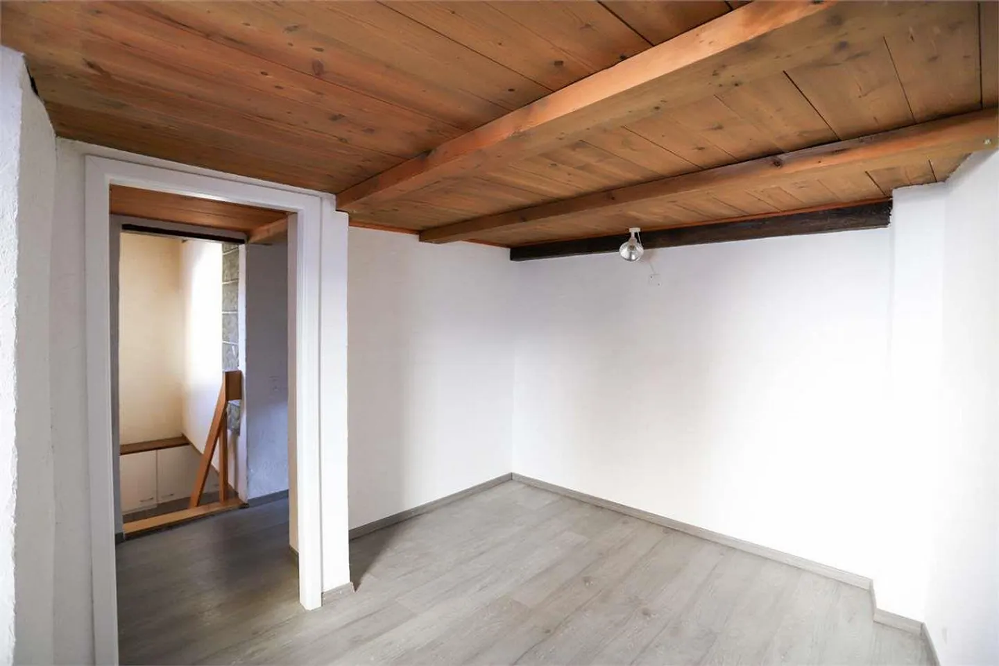 Casa di nucleo 4.5 locali nel cuore di Novaggio - Foto 5 di 10
