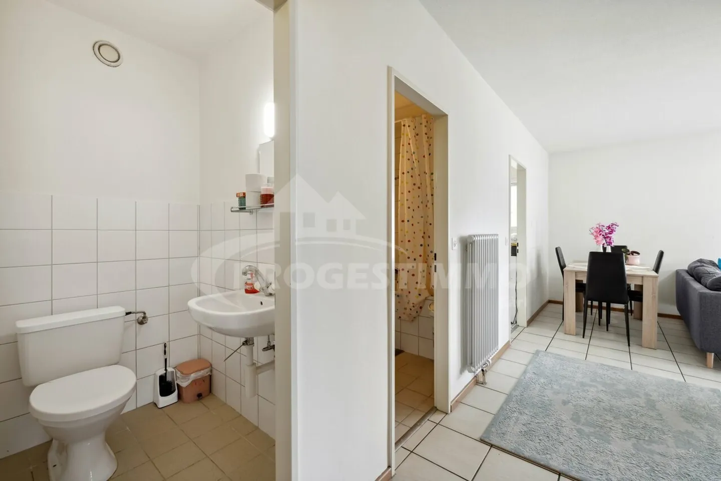 NAHE DEM STADTZENTRUM MIT AUSGEZEICHNETER AUSSICHT - Foto 3 von 10