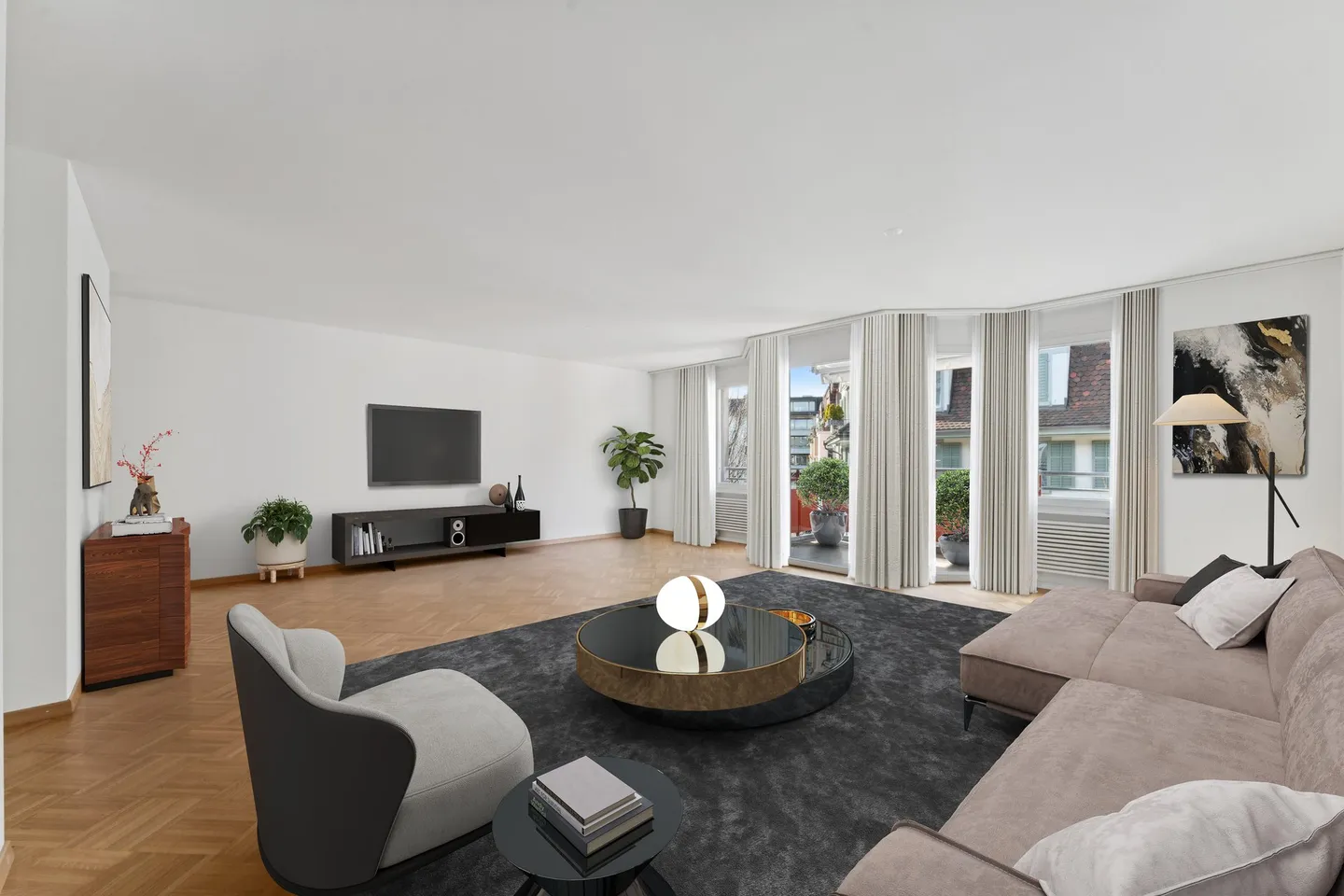 Luminoso appartamento di 5,5 stanze in una posizione tranquilla nel cuore di Lucerna - Foto 1 di 11