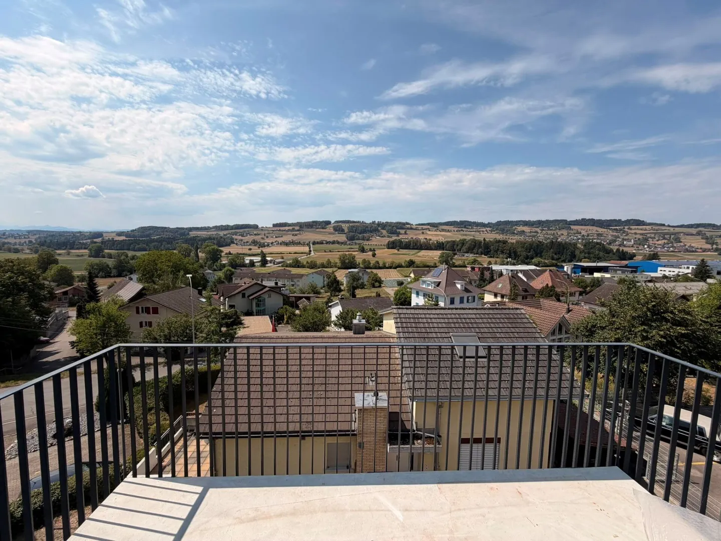 Exclusive 4.5-room new-build apartment in the center of Triengen - Photo 7 of 7