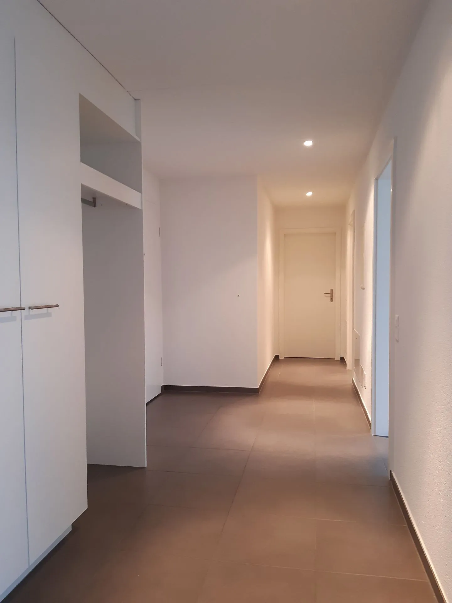 Bright 3.5 Room Apartment on the 1st Floor - Photo 5 of 14
