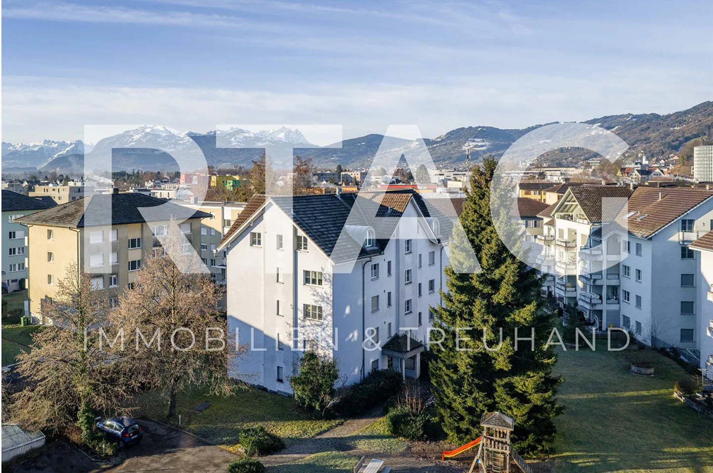 Appartamento 4.5 stanze - Foto 1 di 11