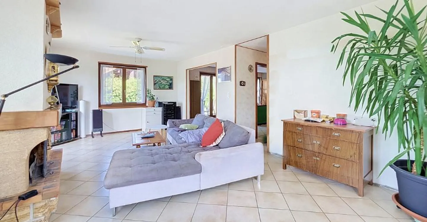 Villa individuelle de 2 logements à Seigneux - VD - Foto 8 di 13
