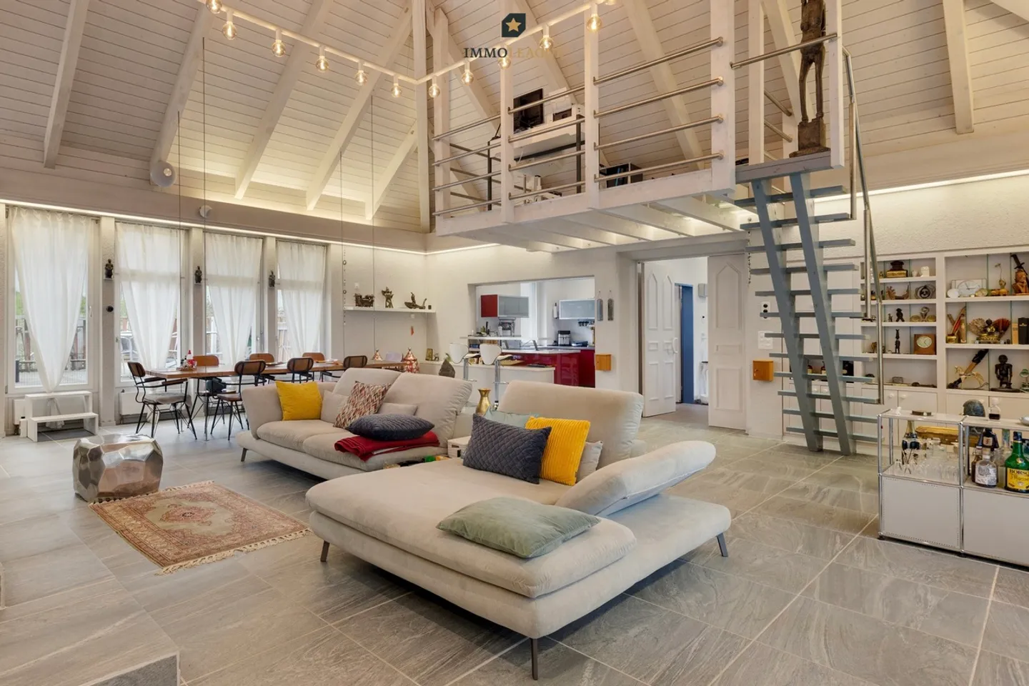 «Idyllisch gelegen, geprägt von Architektur, Komfort und Ästhetik» - Foto 2 von 10