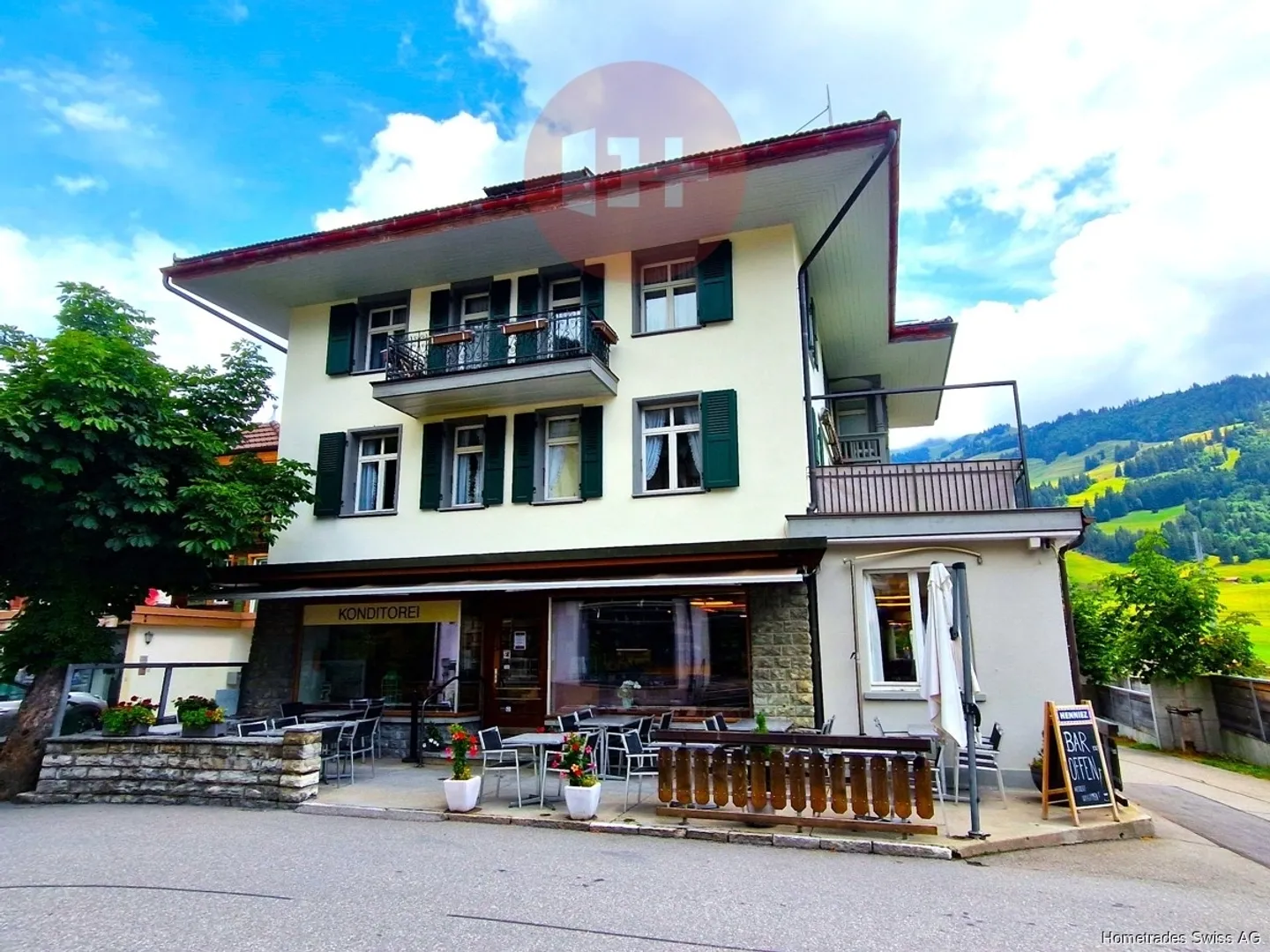 Restaurant and Bar in Zweisimmen - Photo 5 of 6