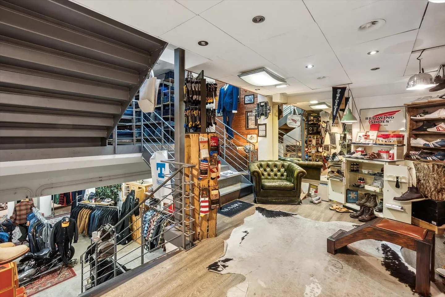 Attrazione spazio commerciale e negozio in posizione centrale - 430m2 - Foto 5 di 12