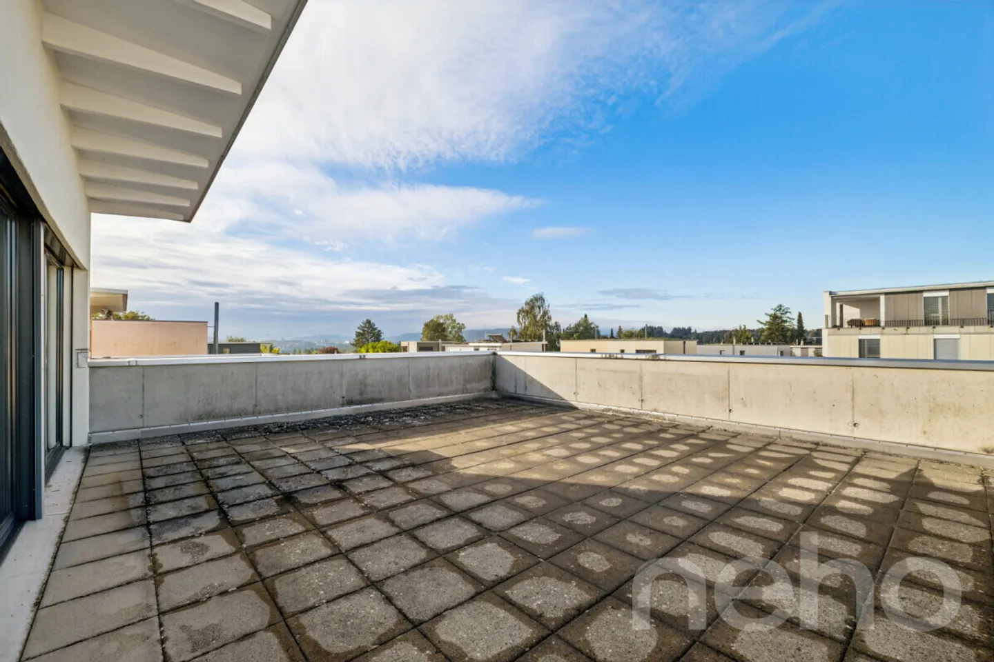Stilvolles Einfamilienhaus mit Terrasse - Foto 11 von 12