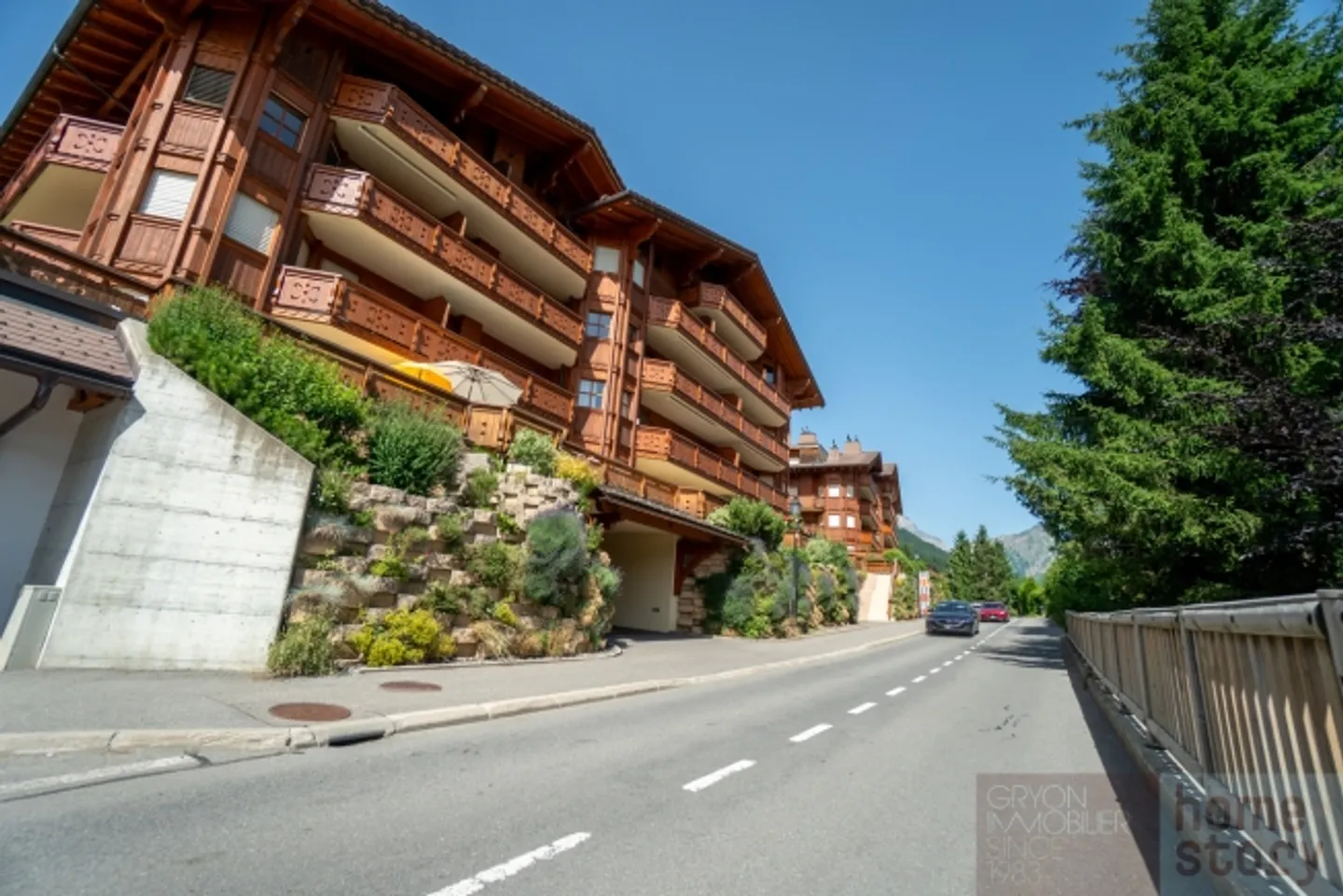 Panoramic view and modern comfort in Barboleuse - Photo 13 of 19