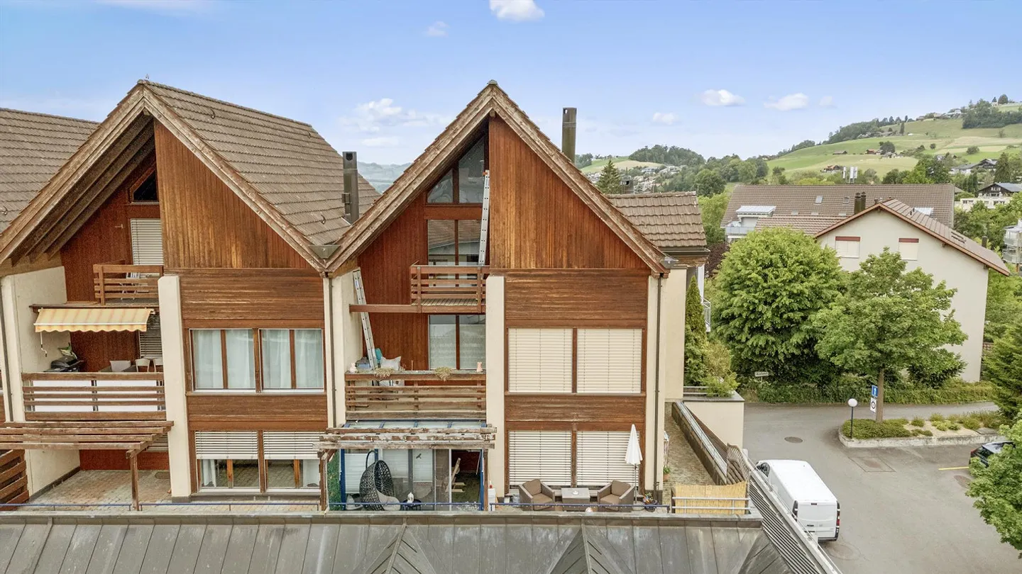 5.5-Zimmer-Maisonette mit Cheminée und viel Potenzial – nahe Thun - Foto 27 von 30