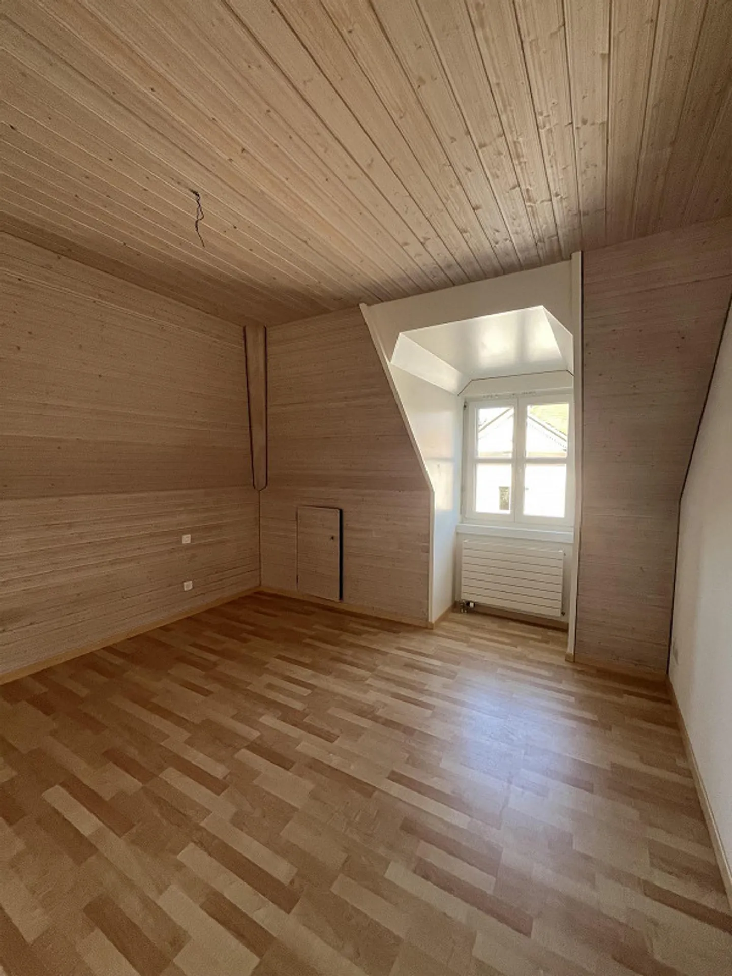 Appartamento accogliente in mansarda con camino - Foto 7 di 8