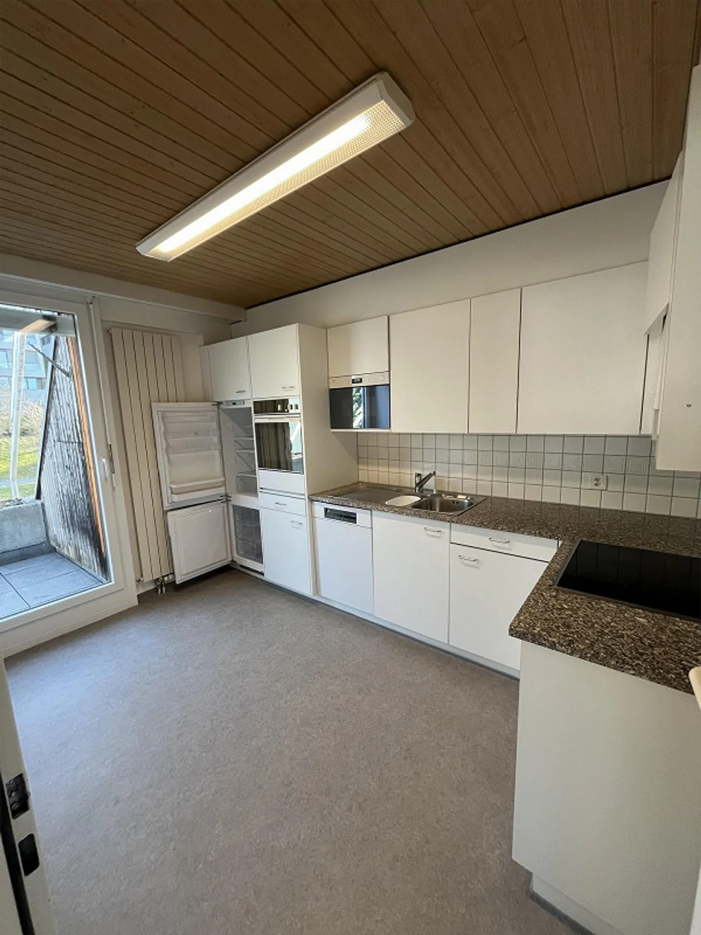 Appartamento accogliente in mansarda con camino - Foto 3 di 8