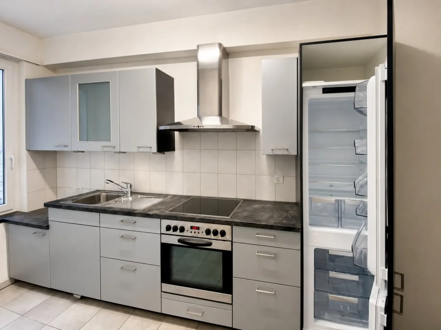 Spacious 3-Room Apartment - Photo 5 of 9