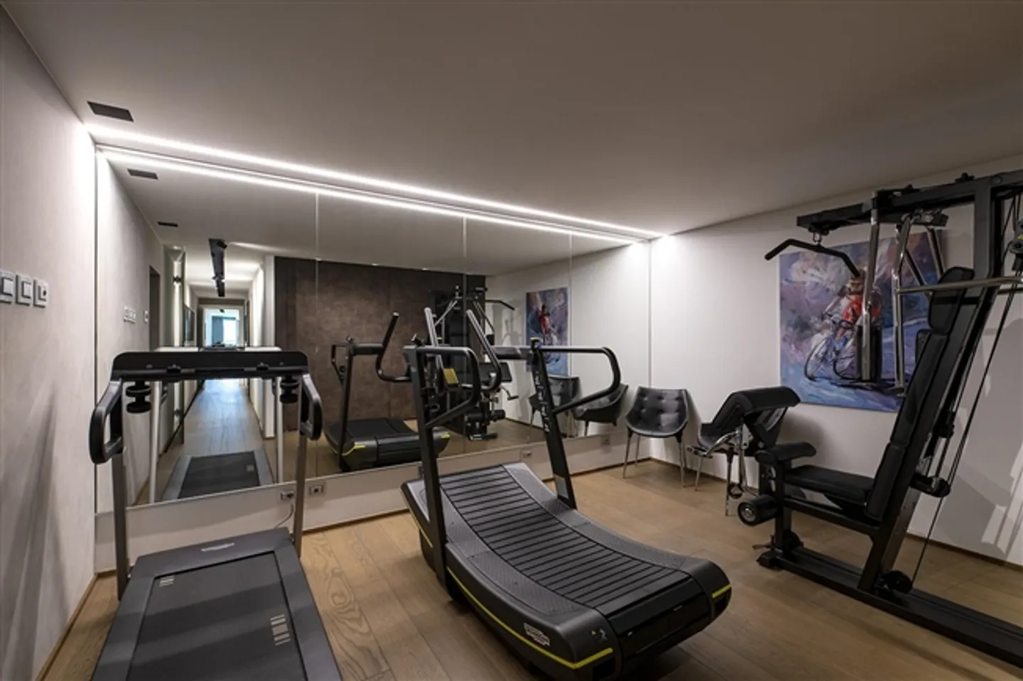 APPARTAMENTO LUSSUOSO MODERNO CON GIARDINO, PISCINA E VISTA PANORAMICA - Foto 17 di 19